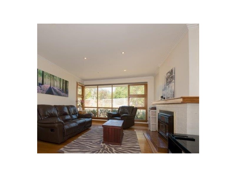1 Moss Park Drive, New Town TAS 7008