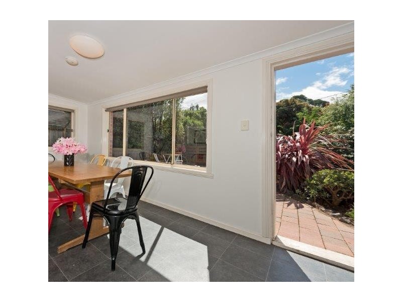 1 Moss Park Drive, New Town TAS 7008