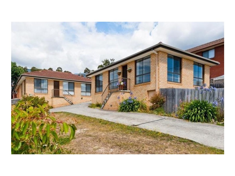 1/15 Nagle Place, Glenorchy TAS 7010