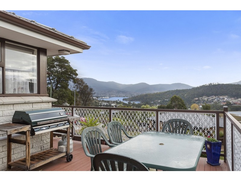 9 Walana Street, Geilston Bay TAS 7015