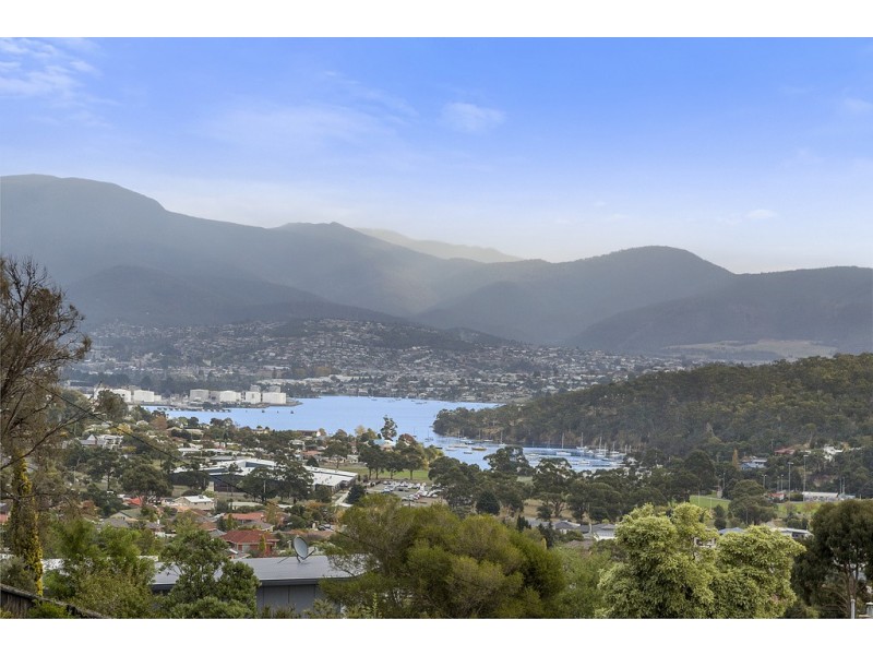9 Walana Street, Geilston Bay TAS 7015