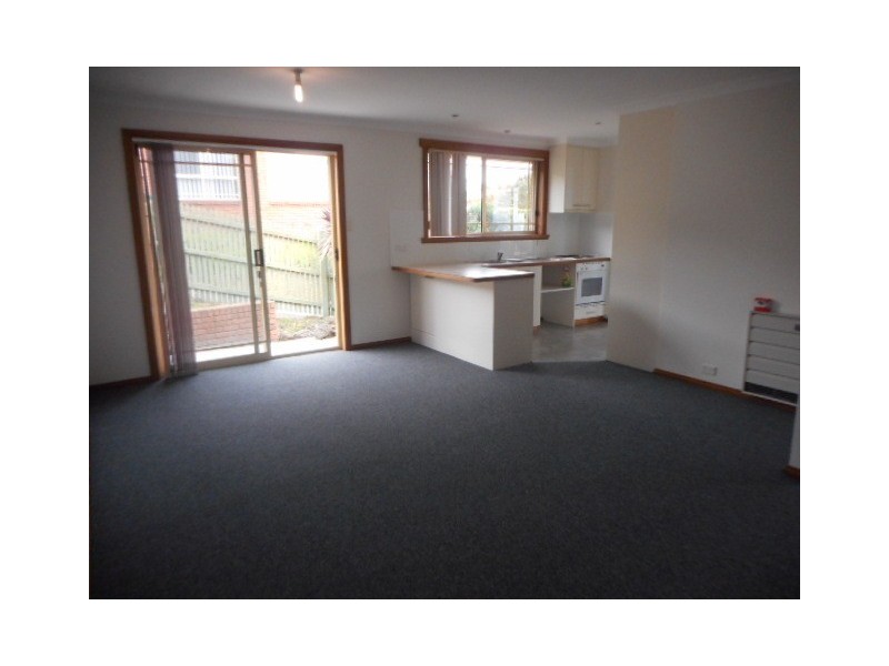 1/2 Carita Road, Blackmans Bay TAS 7052