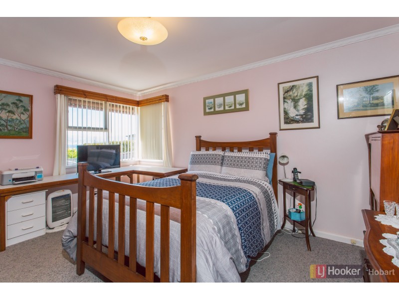 4 Dundulla Street, Howrah TAS 7018