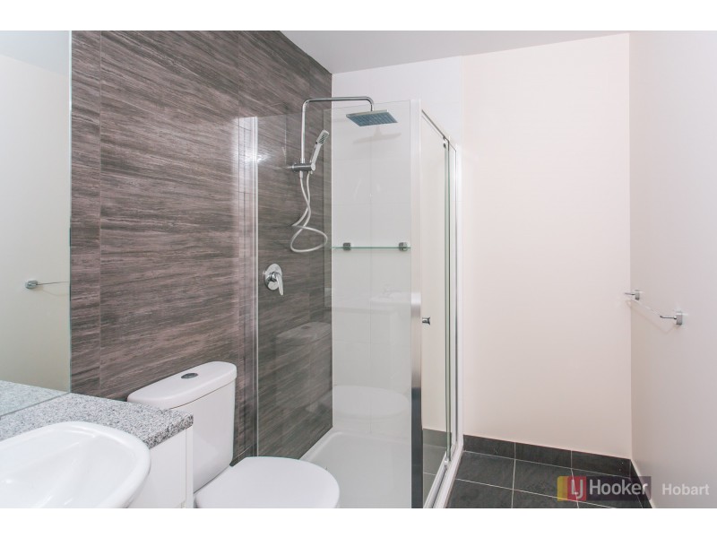 10/212 Collins Street, Hobart TAS 7000