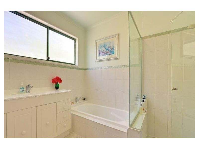 12 Sunshine Road, Austins Ferry TAS 7011