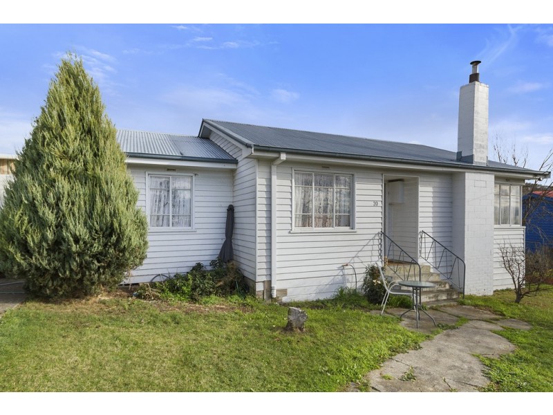 20 Moorina Crescent, Berriedale TAS 7011