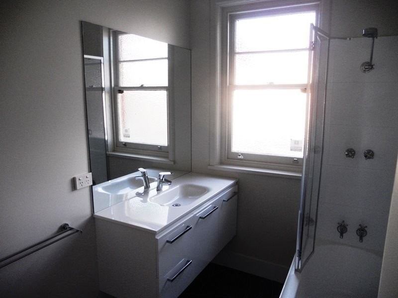 48a CLARE Street, New Town TAS 7008