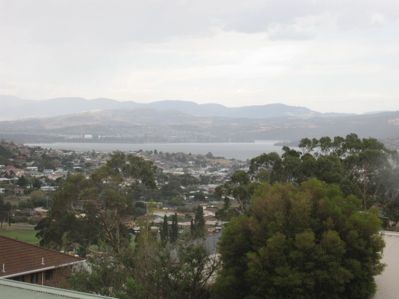 1/14 Longley Court, Glenorchy TAS 7010