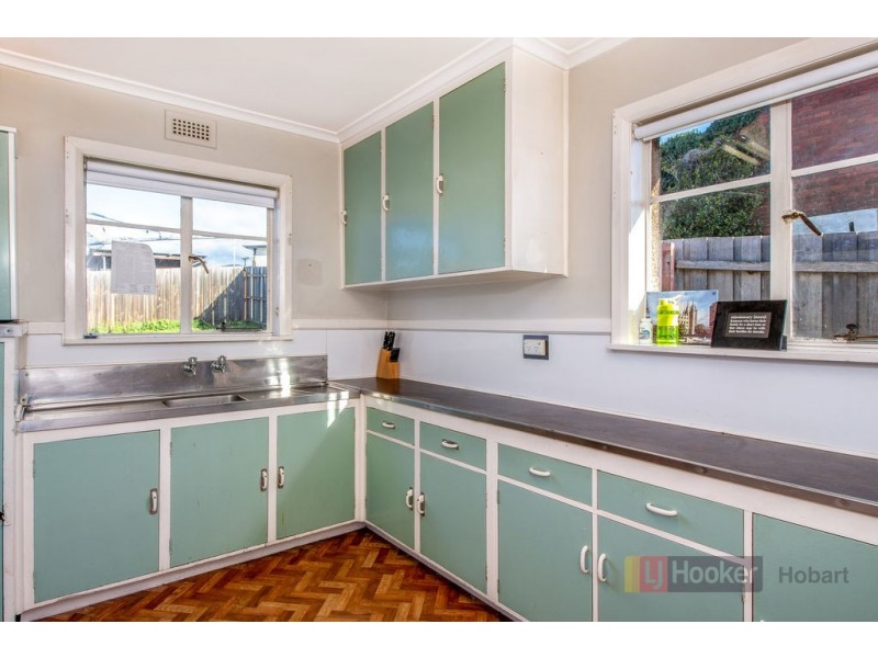 422 Brooker Highway, Derwent Park TAS 7009