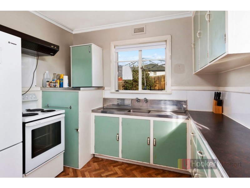 422 Brooker Highway, Derwent Park TAS 7009