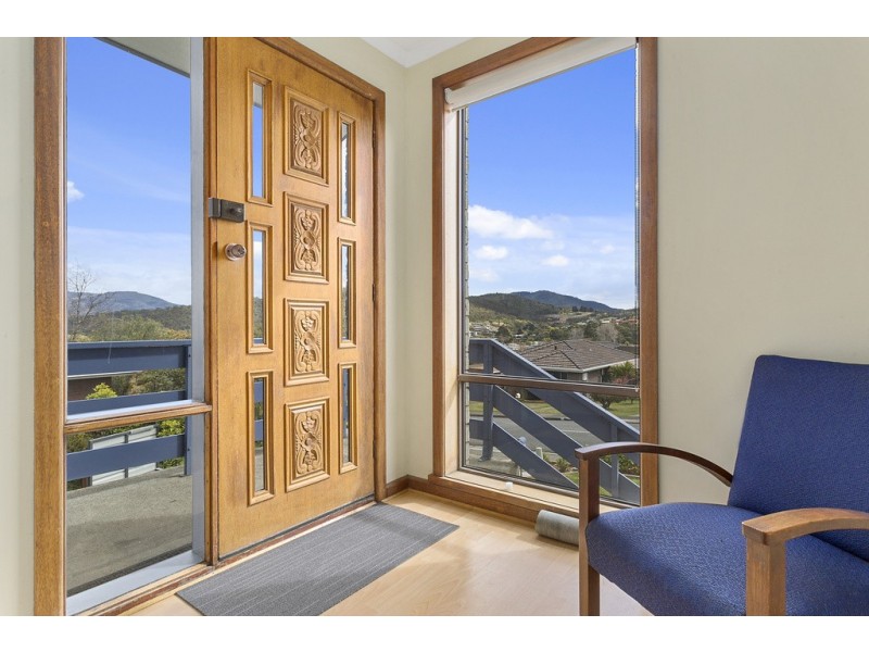 25 Golf Links Road, Geilston Bay TAS 7015