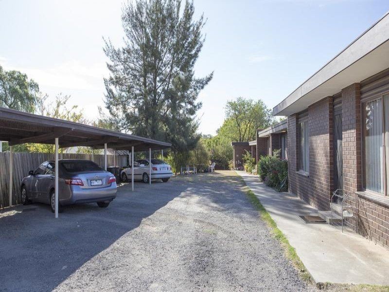 2/44 Panton Street, Golden Square VIC 3555