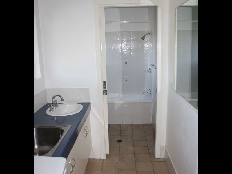 27/672 Bruce Highway, Woree QLD 4868