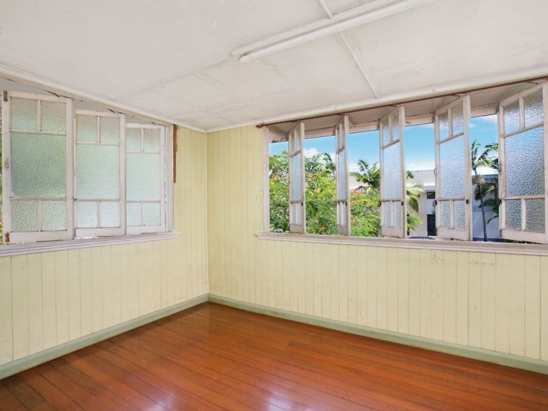 8 Rowe Street, Earlville QLD 4870