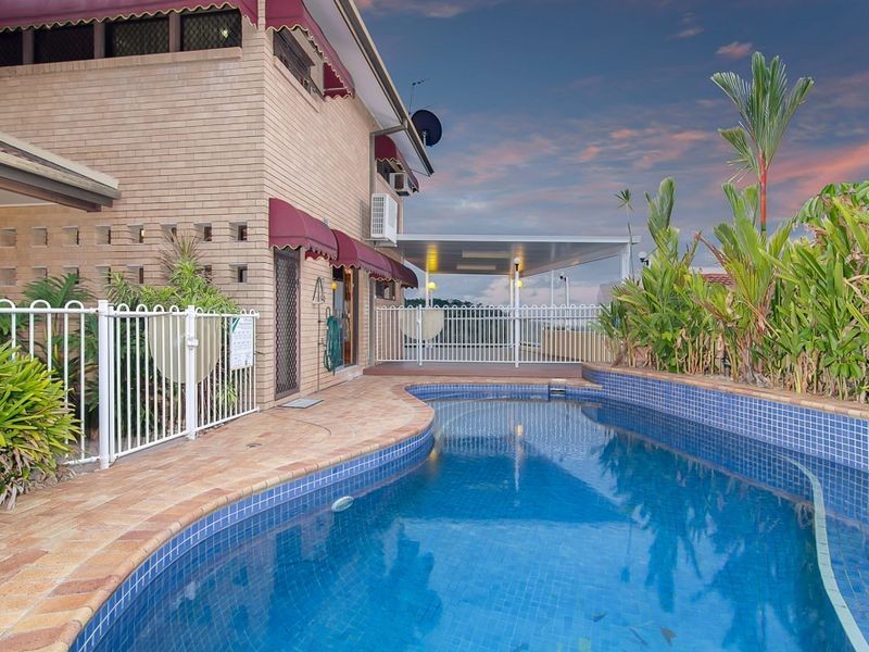 7 Hilltop Close, Bayview Heights QLD 4868