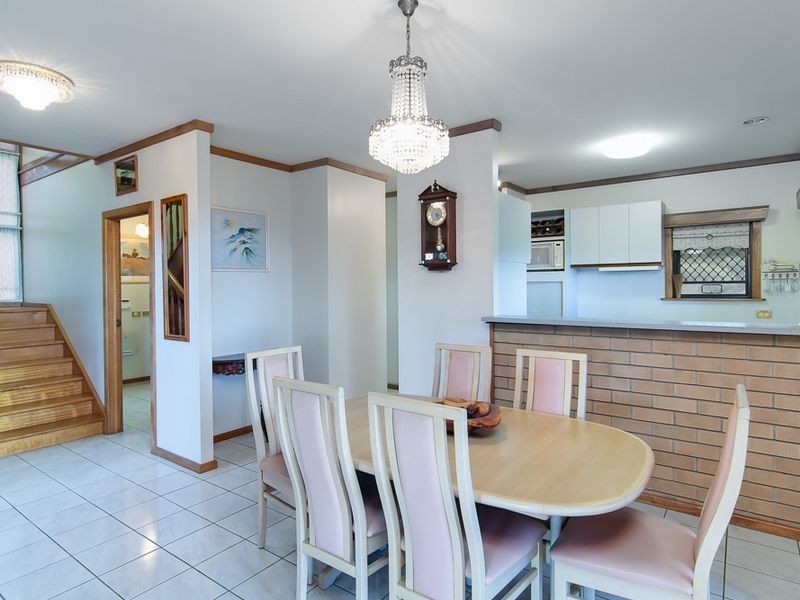 7 Hilltop Close, Bayview Heights QLD 4868