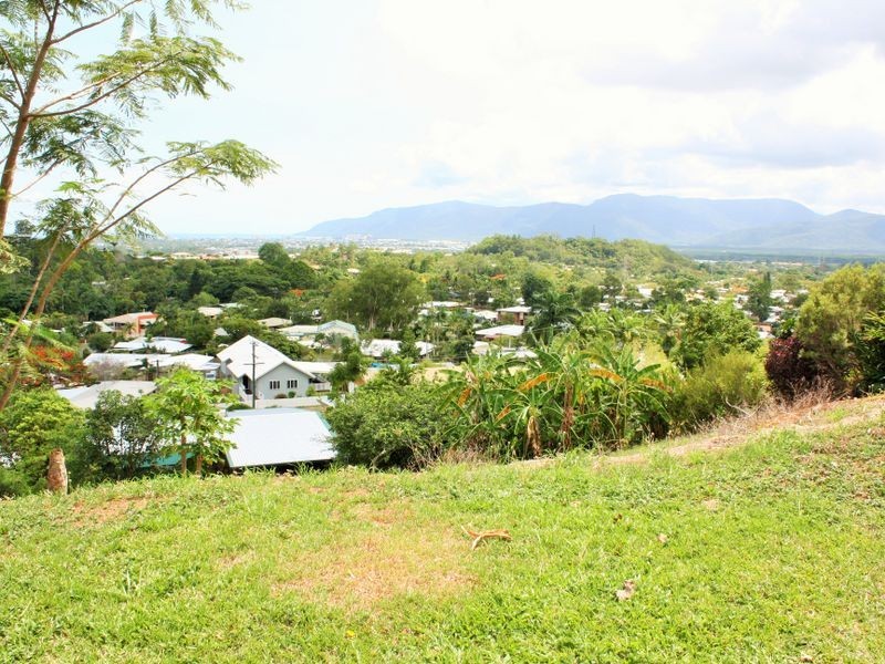 254 Toogood Road, Bayview Heights QLD 4868