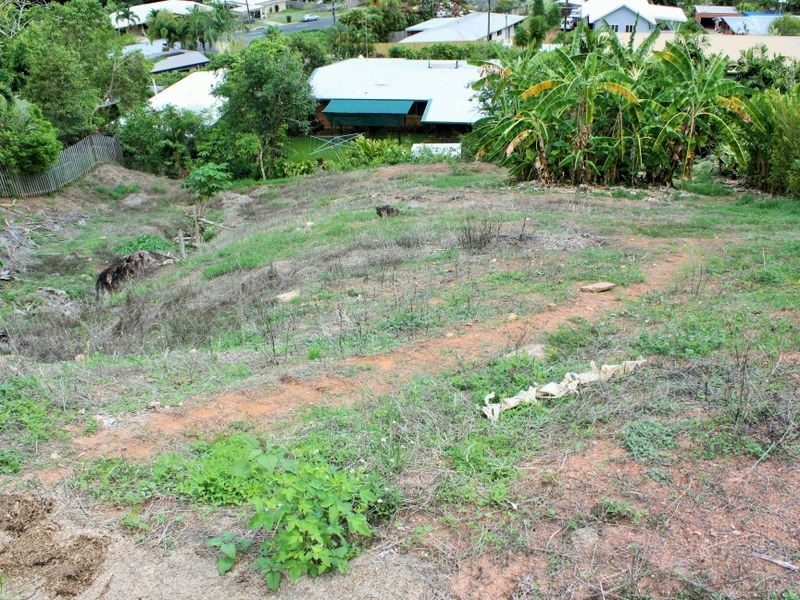 254 Toogood Road, Bayview Heights QLD 4868