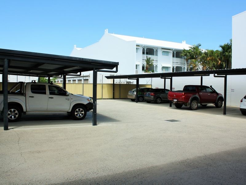 10 & 11/61 McLeod Street, Aeroglen QLD 4870