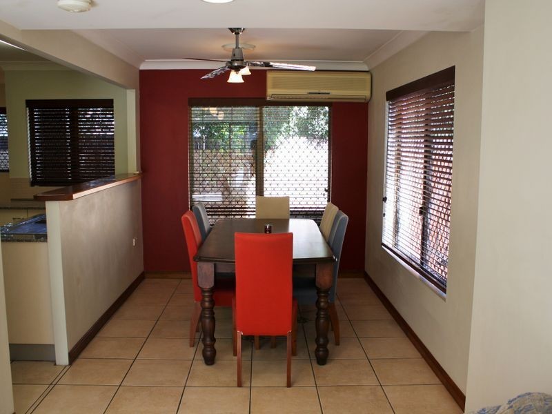 2/14 Rowe Street, Earlville QLD 4870