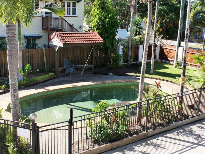 2/14 Rowe Street, Earlville QLD 4870