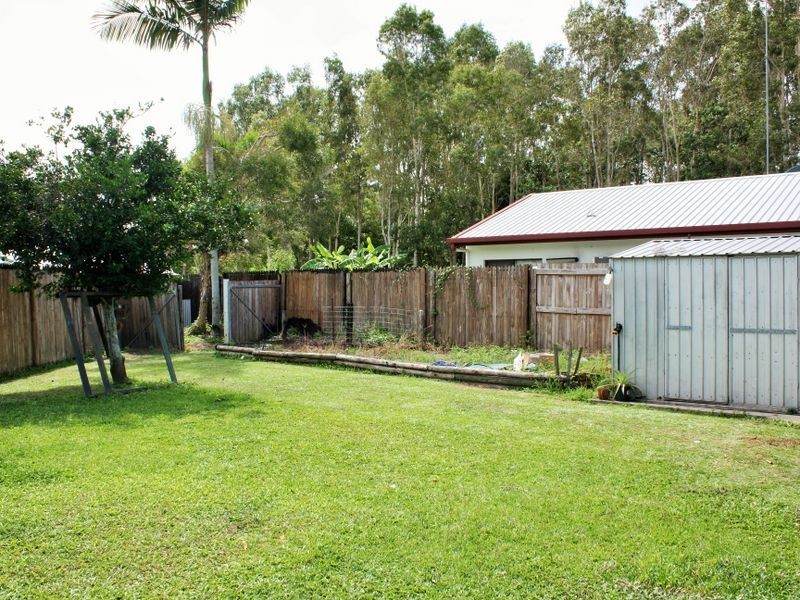 4 Meillion Court, White Rock QLD 4868