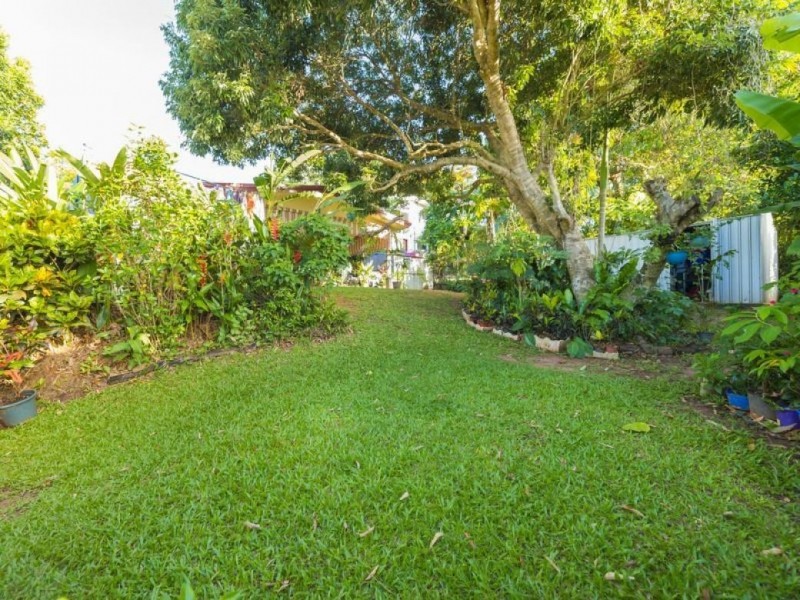 23 Kambara Street, White Rock QLD 4868
