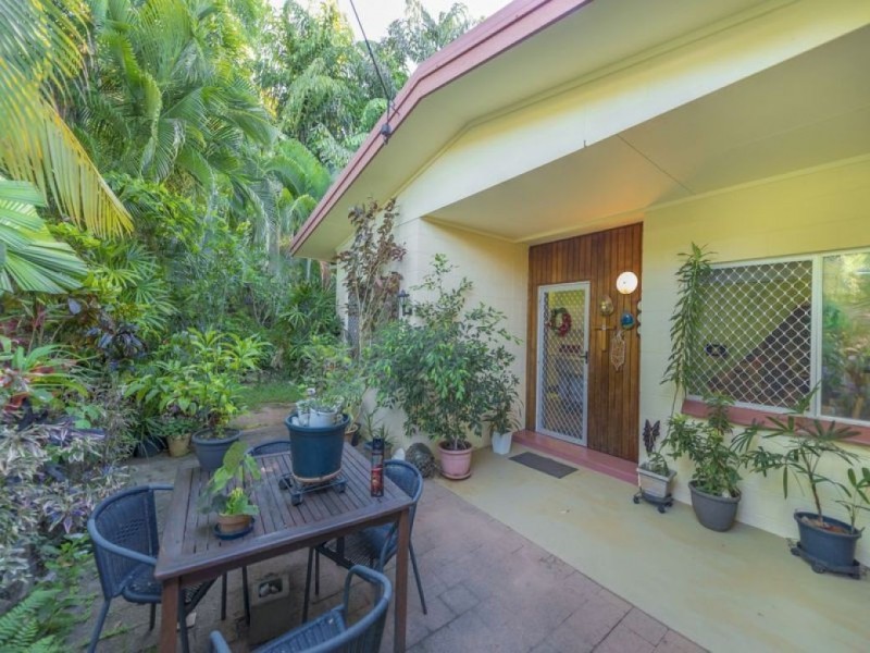 23 Kambara Street, White Rock QLD 4868