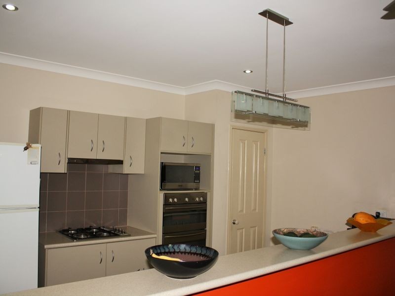 6 Starr Close, Bentley Park QLD 4869