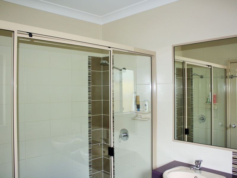 6 Starr Close, Bentley Park QLD 4869