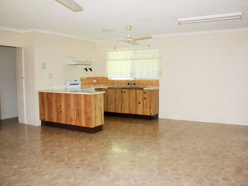 55 Hollywood Boulevard, White Rock QLD 4868