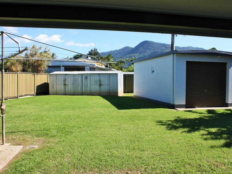 55 Hollywood Boulevard, White Rock QLD 4868