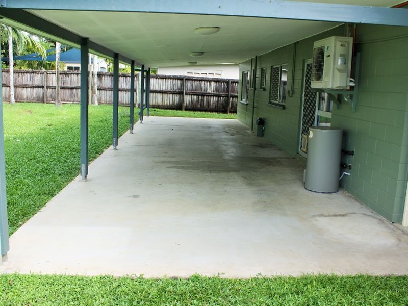 14 Vianen Close, Bentley Park QLD 4869