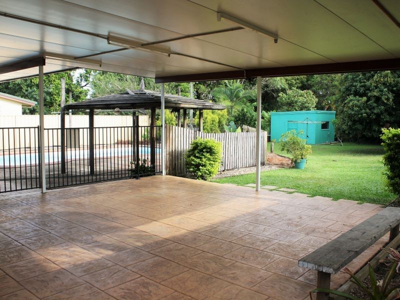 5 Pearl Close, Bayview Heights QLD 4868