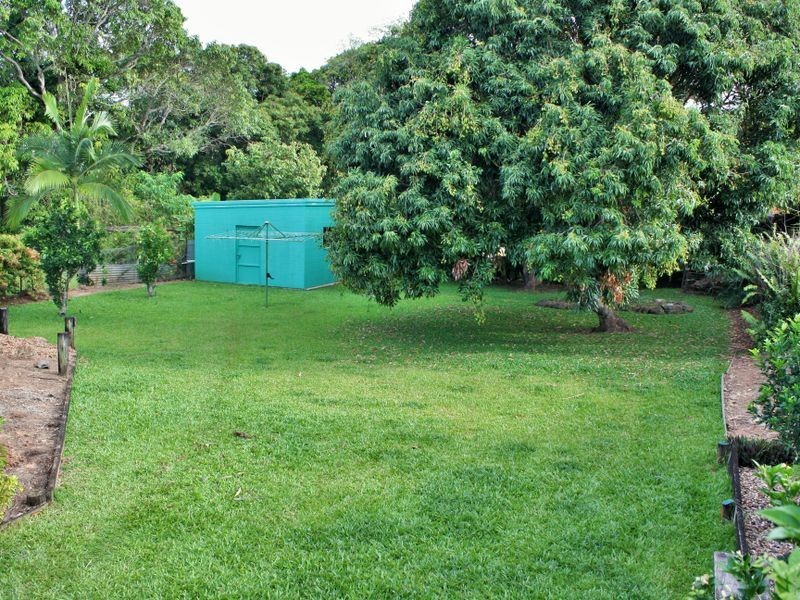 5 Pearl Close, Bayview Heights QLD 4868