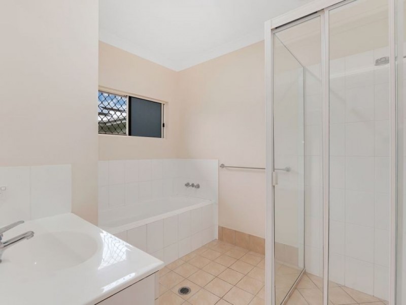 34 Murphy Street, Gordonvale QLD 4865