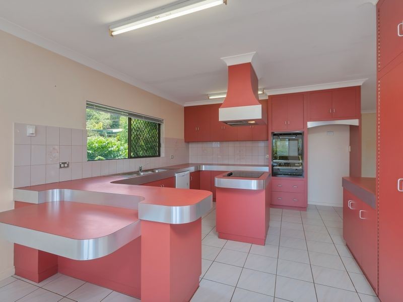 5-7 Lyndel Drive, Woree QLD 4868