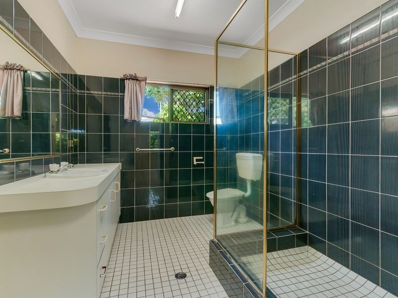 5-7 Lyndel Drive, Woree QLD 4868