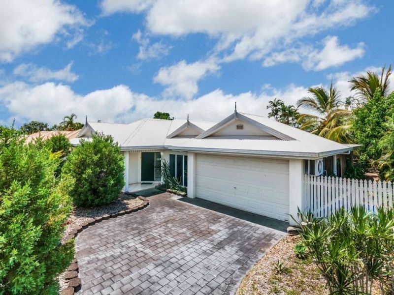 13 Bloomfield Close, Mount Sheridan QLD 4868