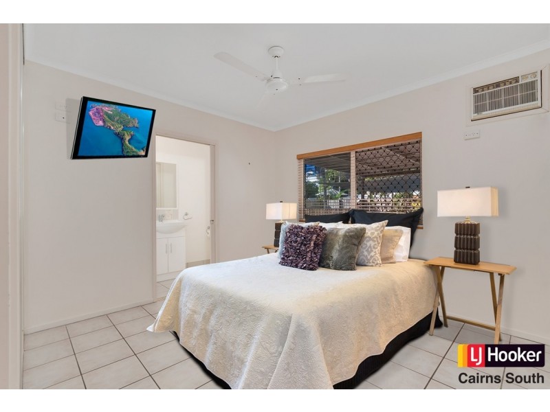 80 Bathurst Drive, Bentley Park QLD 4869