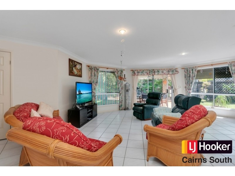 9 Kensington Close, Mount Sheridan QLD 4868