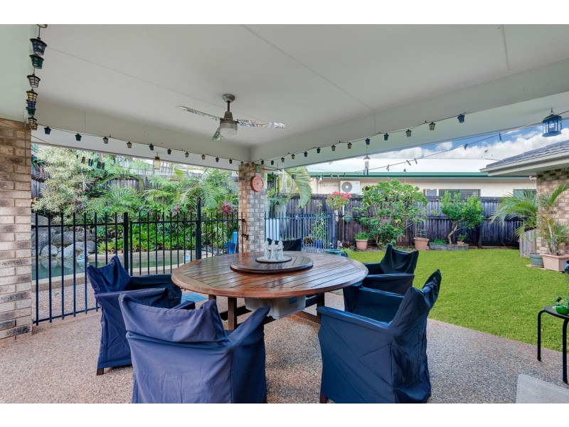 9 Kensington Close, Mount Sheridan QLD 4868