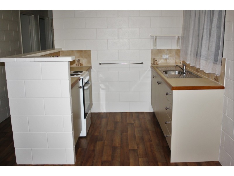 6 Talaroo Street, Edmonton QLD 4869