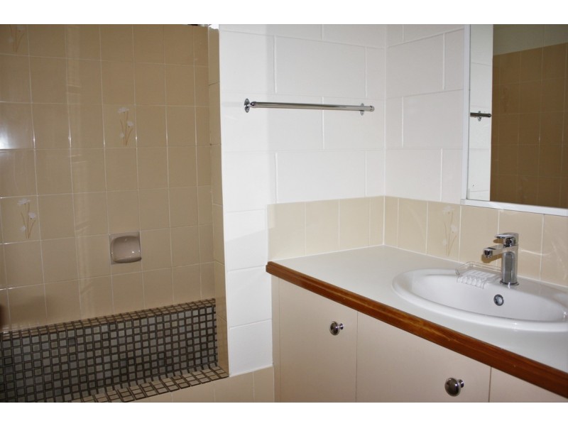 6 Talaroo Street, Edmonton QLD 4869