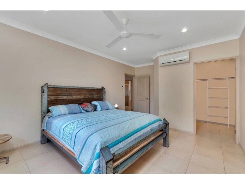 10 Norwood Crescent, Trinity Park QLD 4879