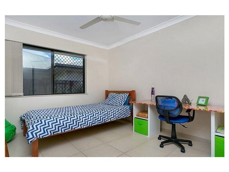 10 Norwood Crescent, Trinity Park QLD 4879