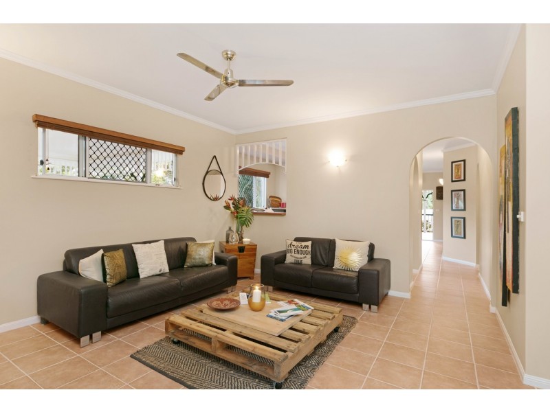 9 Goodsell Drive, Bentley Park QLD 4869