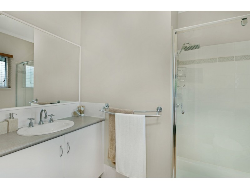 9 Goodsell Drive, Bentley Park QLD 4869