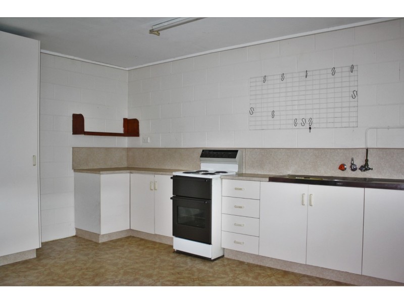 2/55 Ishmael Road, Earlville QLD 4870