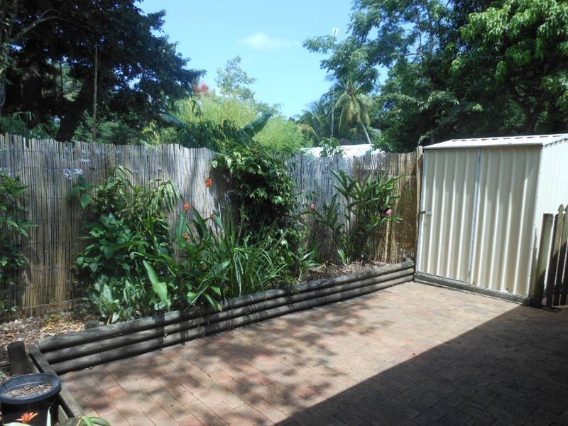 2/42 Mason Street, Stratford QLD 4870